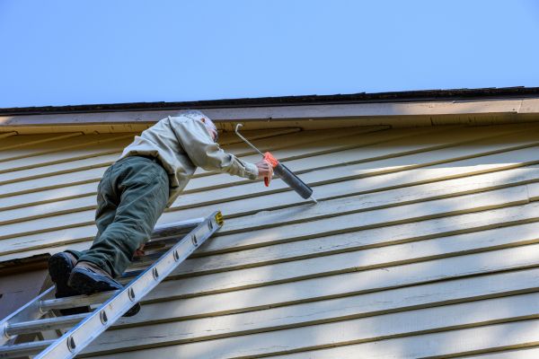 Vinyl Siding Caulk Repair in Antioch