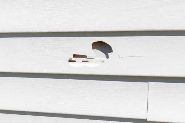 White Vinyl Siding Repair in Antioch